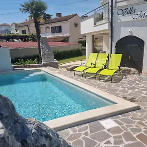 https://villa-marta.primorje-gorskikotar.com